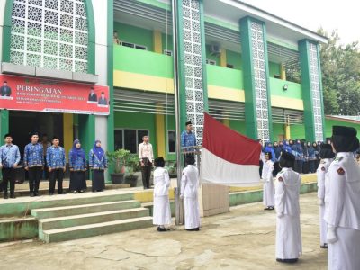 MAN 3 Medan Laksanakan Upacara Peringatan Hari Sumpah Pemuda
