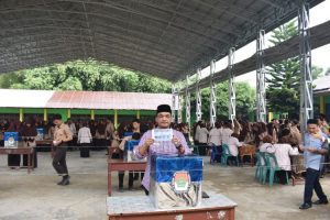 Read more about the article MAN 3 Medan Gelar Pemilihan Ketua OSIM